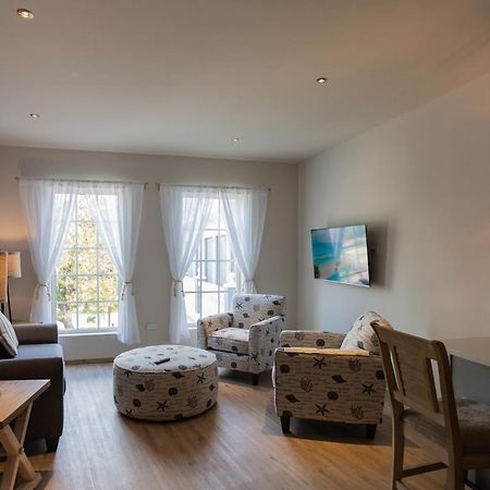 Oranjestad City Suites Екстериор снимка