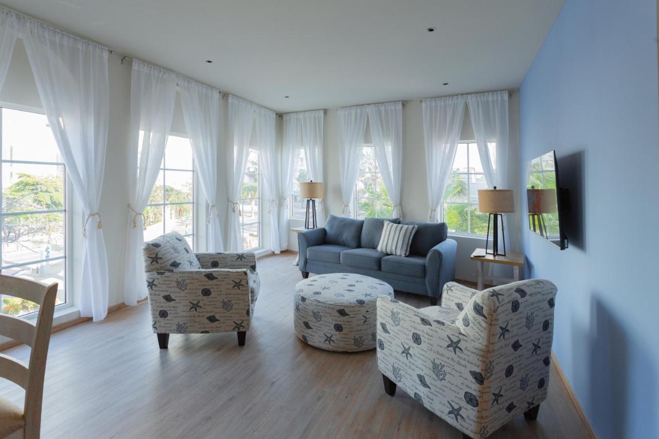 Oranjestad City Suites Екстериор снимка