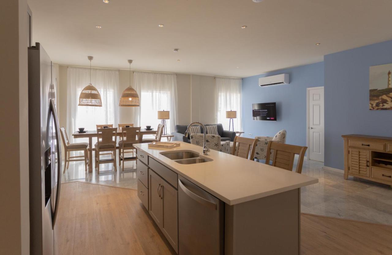 Oranjestad City Suites Екстериор снимка