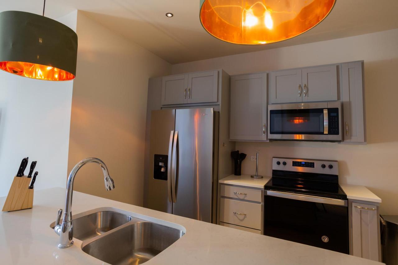 Oranjestad City Suites Екстериор снимка