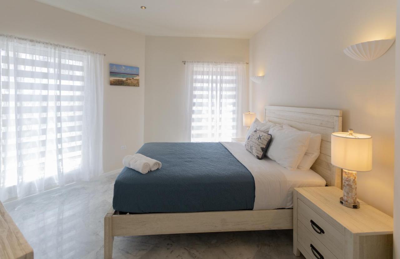 Oranjestad City Suites Екстериор снимка